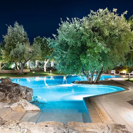 Nyaraló Trulli Uliveto Acquafonda *